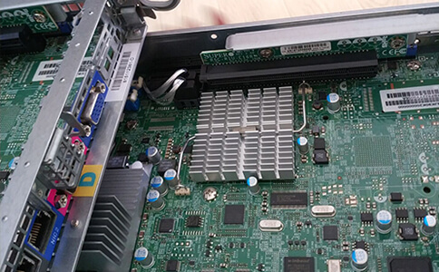 為什么服務(wù)器總是開(kāi)著？電腦可以當(dāng)服務(wù)器嗎？